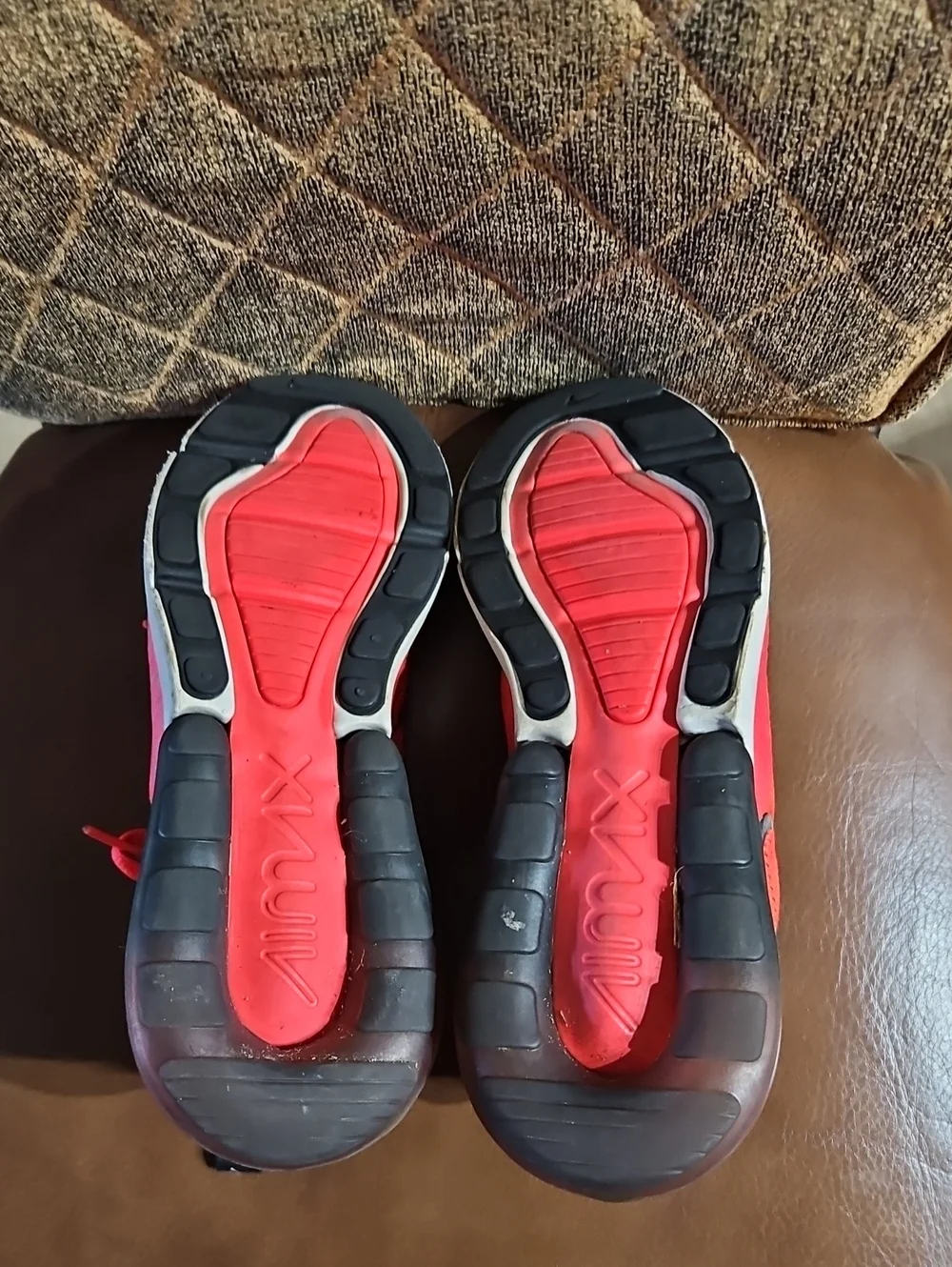 Nike here pair